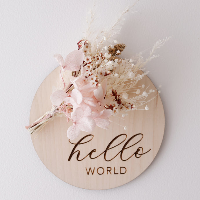 Ollie and Echo | Hello World Floral Plaque