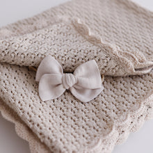 Load image into Gallery viewer, Ollie and Echo | Knitted Baby Blanket Beige
