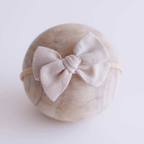 Ollie and Echo | Baby Bow Beige